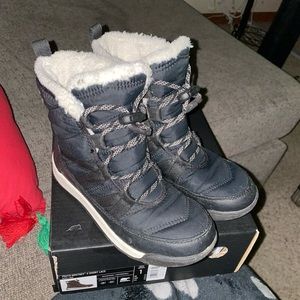 Sorel snow boots ❄️